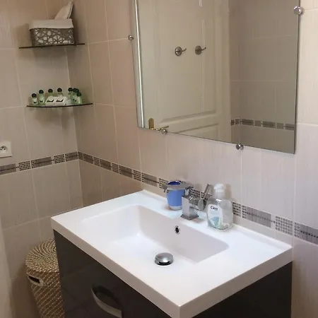 Apartment 144 Rue De France *